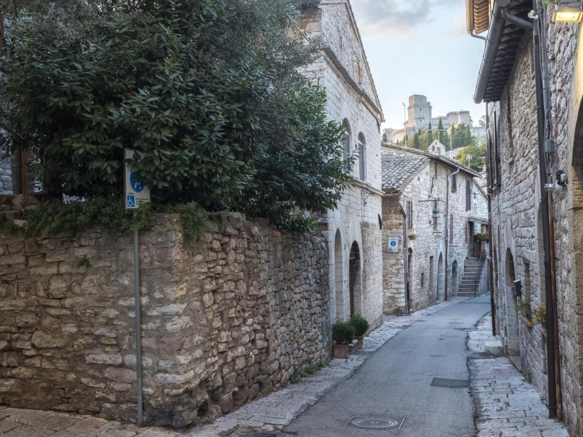 Casa Cinicchia Apartment Assisi Luaran gambar